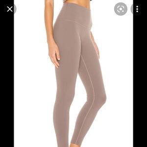 Caught In The Midi Legging in Mocha Brown size Large